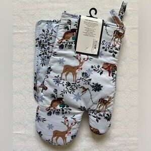 Vera Bradley pot holder & oven mitt set